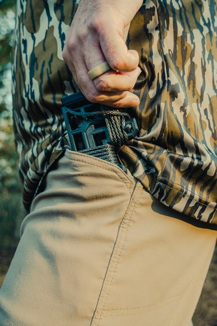 Wayward Wire | Pocket Bow Hanger